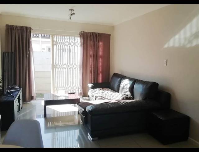 2 BEDROOM TOWNHOUSE RENTED IN WESTERING